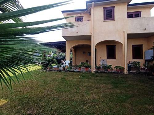 Villa Al Mareluna Village