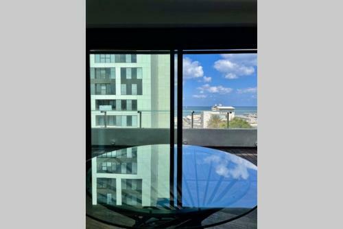 Apartamento Hayarkon Beach House! Duplex Penthouse