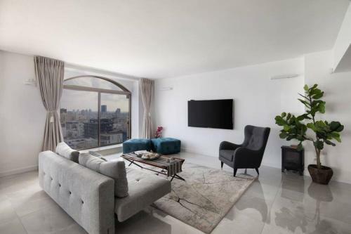 Apartamento Luxury Sea View 2br + Balcony & Pool - Berrystays