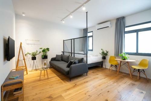 The Square - By Beach Apartments Tlv