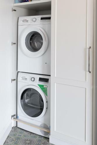 Boutique Two-bedroom Apartment On Nahalat Binyamin