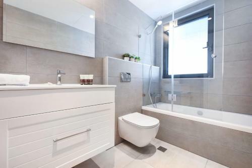 Apartamento Incredible 2br In Geula By Holyguest