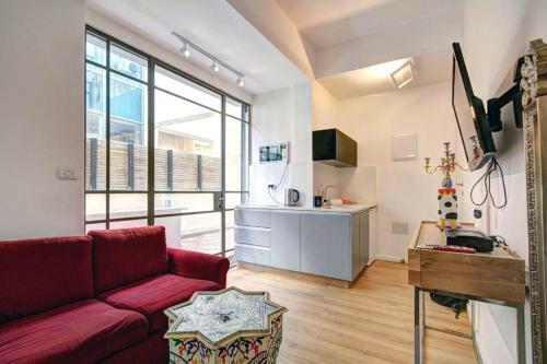 Dizi 242 - By Beach Apartments Tlv