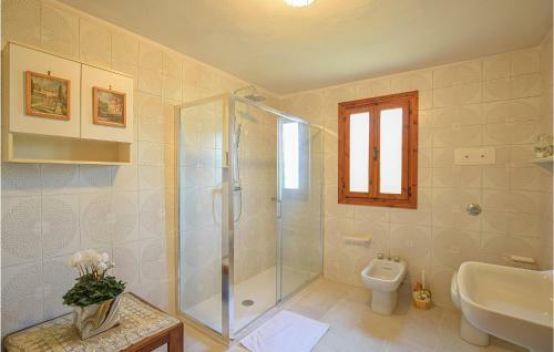 Amazing Home In Boara Pisani With 6 Bedrooms