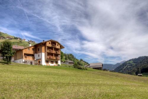 Agroturismo Ciasa Medalghes