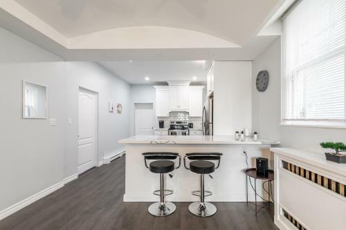 Apartamento Bright & Spacious 2br Apt With Netflix, Near Dt Hamilton!