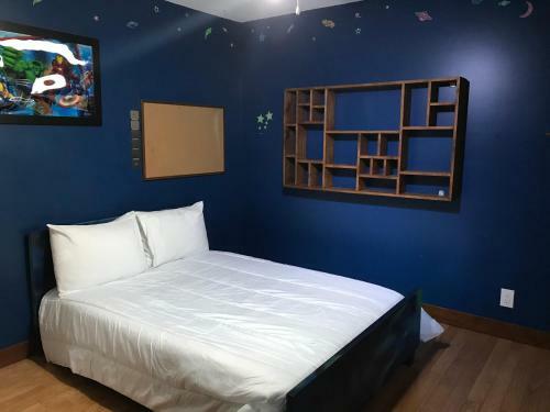 Villa Secluded Charming Cottage 2 Minutes From Lake