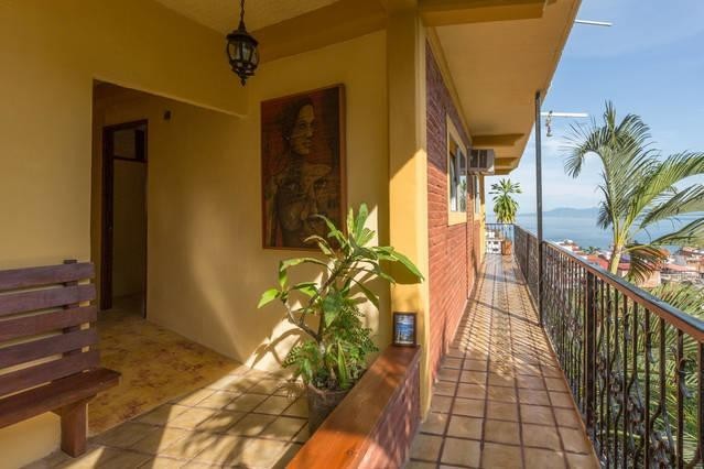 Albergue Hostal Vallarta Suites