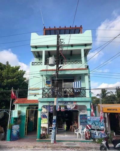 Hotel Sea Hawk Suites