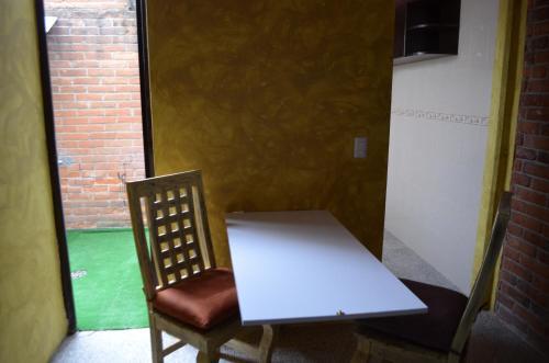 Aparthotel Santa Ana Suites & Lofts