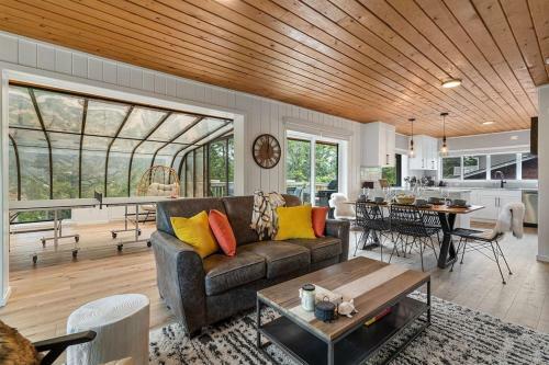 Merlot Mountain L Ping Pong L Fireplace L Games