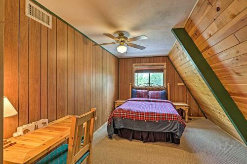 Overgaard Cabin With Hot Tub, Fire Pit And Deck!