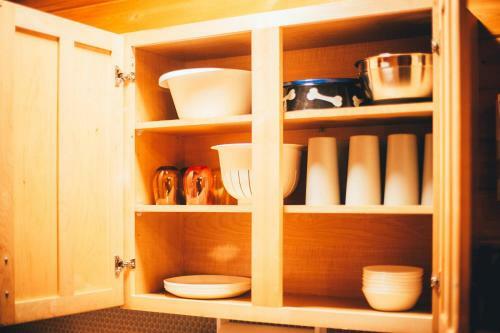 Wooden Nickel Cabins