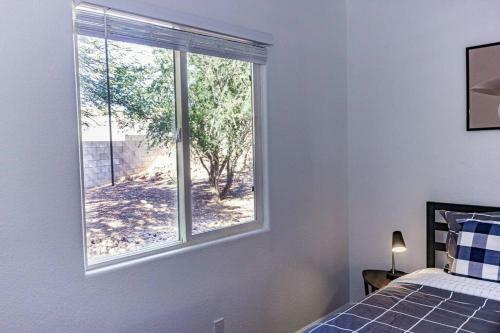 Mountain View 4b2b Ranch Home In Oro Valley