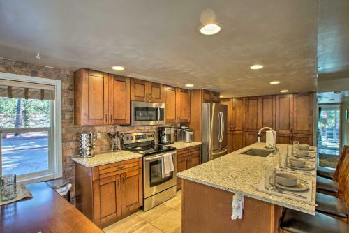 Peaceful Payson North Retreat With Fire Pit!