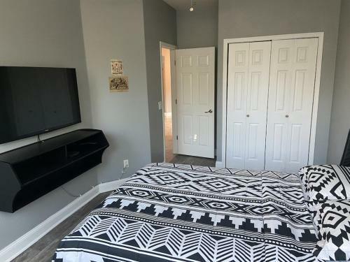 Charming Peoria Home 5br With Pool