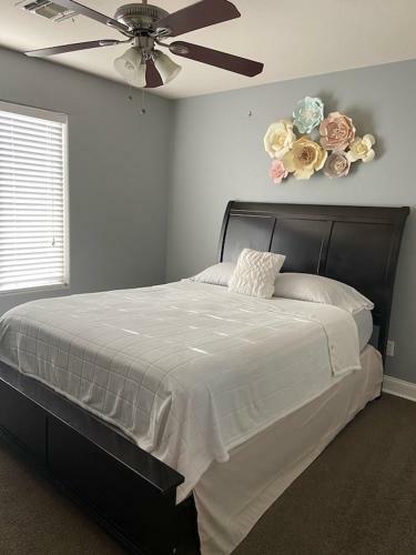 Charming Peoria Home 5br With Pool