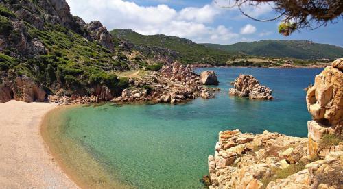 Bilo Pool Paradise: Your Paradisiac Corner In Sardinia