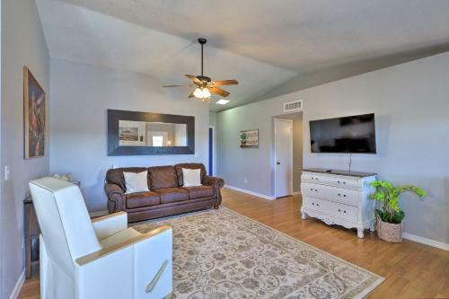 Family-friendly Peoria Home With Private Pool!