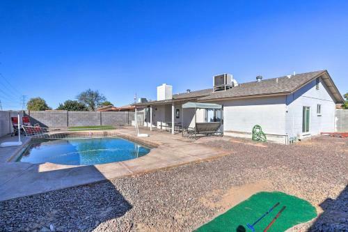 Family-friendly Peoria Home With Private Pool!