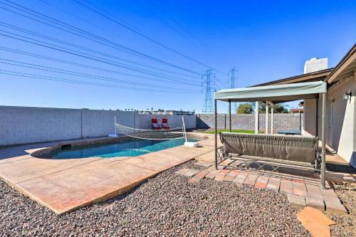 Family-friendly Peoria Home With Private Pool!
