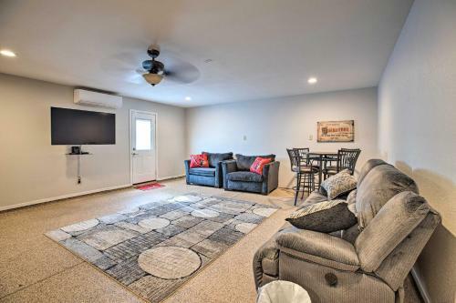 Private Desert Oasis With Pool 5mi To Peoria Complex!
