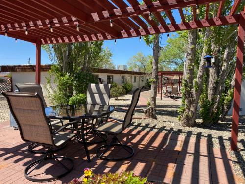 Posada 1 Or 3 Bedroom Apartment With Full Kitchen