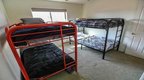 Hoodoo House - 4-bedroom Near Lake Powell