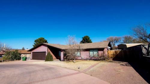 Hoodoo House - 4-bedroom Near Lake Powell