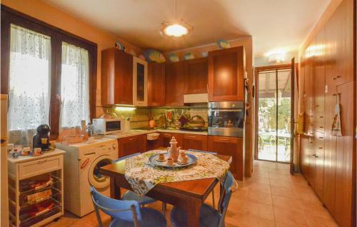 Awesome Home In Tre Fontane With 2 Bedrooms