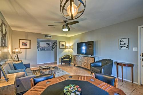 Tempe Retreat With Volleyball Court And Fire Pit!