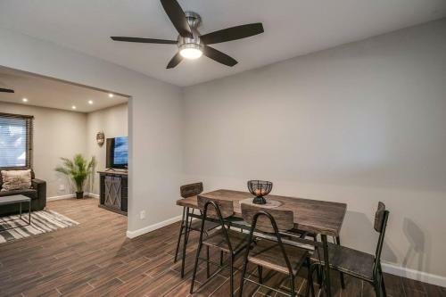 Remodeled Tempe Home In Prime Location