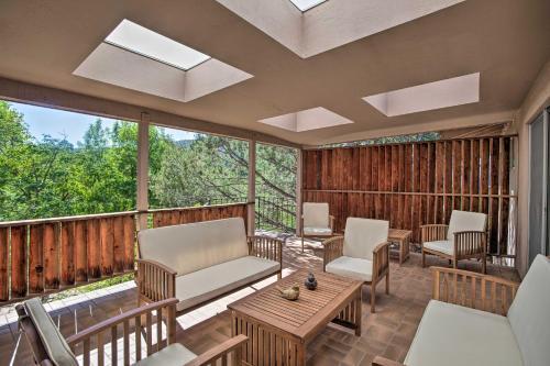 Spacious Sedona Hideaway With Furnished Patio!