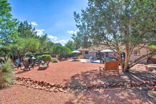 Sedona Retreat With Yard In Quiet Community!