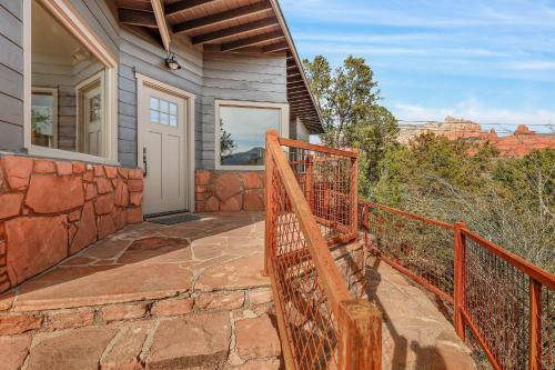 Red Rock Rhapsody In Uptown Sedona