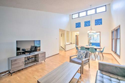 Family Friendly Hot Springs Village Townhome!