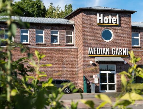 Hostal Median Hotel Garni