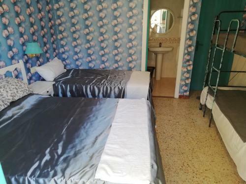 Hostal Can Pau Guesthouse