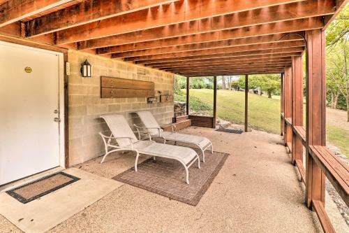 Private Norfork Home With Decks And River Access