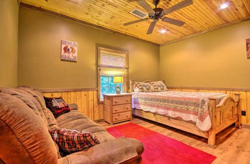 Spacious Family Home With Fire Pit On Norfork Lake!