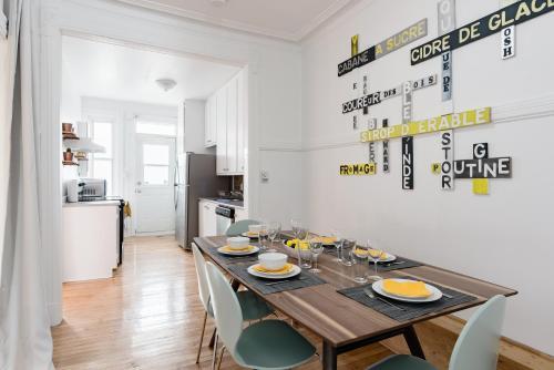 Apartments Near Montreal Olympic Park