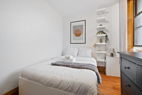 Old Port Montreal Apartments By Restavio