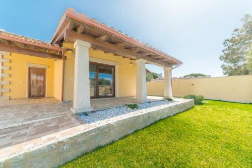 Villa Valentina . Sant Isidoro . 8 Min Da Capitana