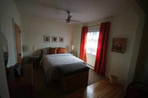 Hostal L'adresse Botanique - 3 Rooms, Up To 6 Guests