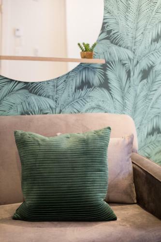 Apartamento Studio Palms Steps From Jeantalon Market Full Bath By Den Stays