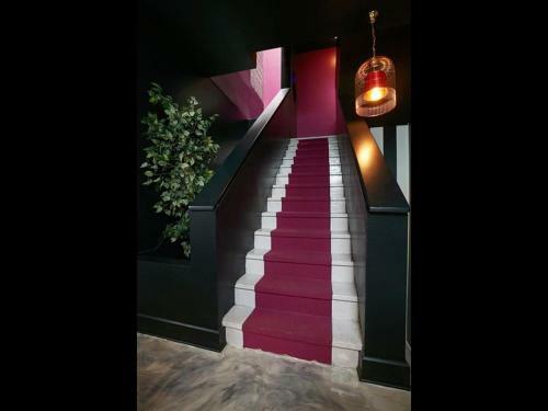 Golden District Mcgill Downtown Stays Studios Design - Le Drummond