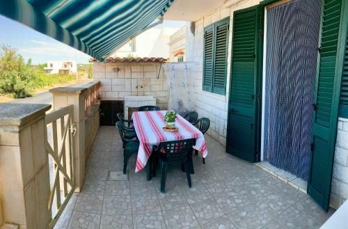 Casa Rebecca - Torre Pali (le)