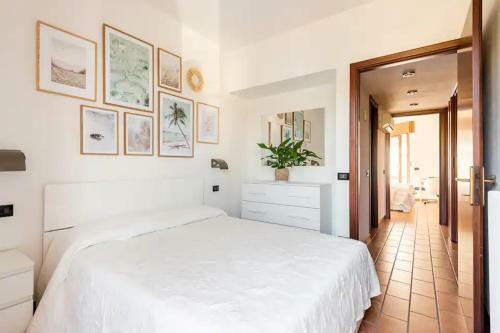 Spacious Villa - Private Garden Near The Sea/beach