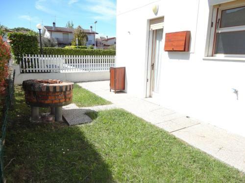 Beautiful Villa With Garden For 8 - Swimming Pools