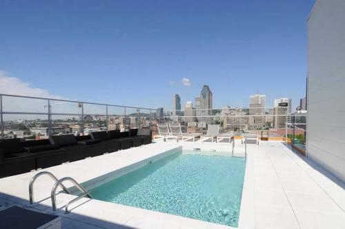 Apartamento Sunny & Comfy Condo With City View